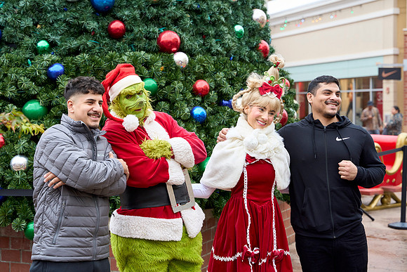 Outlets-xmas-(11-11-23)-0007