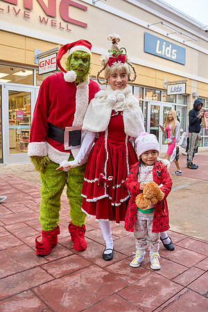 Outlets-xmas-(11-11-23)-0011