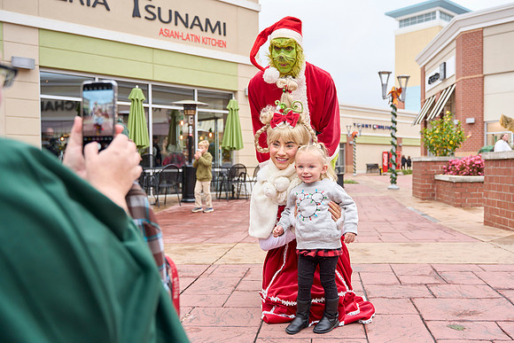Outlets-xmas-(11-11-23)-0021