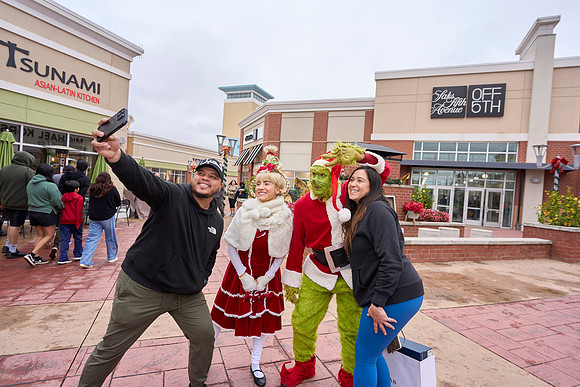 Outlets-xmas-(11-11-23)-0033