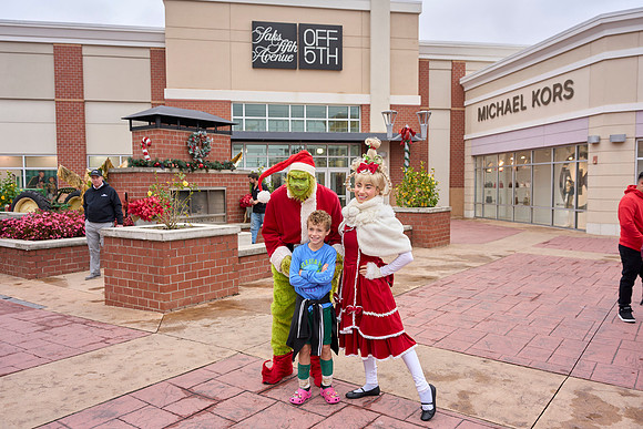 Outlets-xmas-(11-11-23)-0041