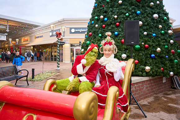 Outlets-xmas-(11-11-23)-0061