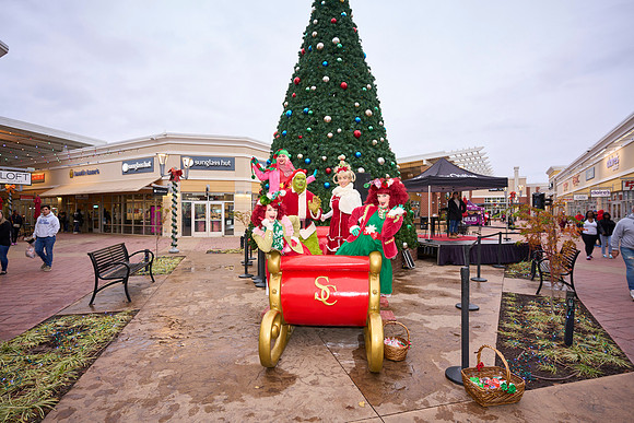Outlets-xmas-(11-11-23)-0066