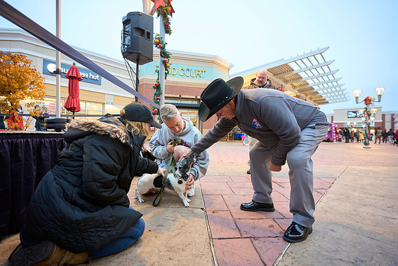 Outlets-xmas-(11-11-23)-0087