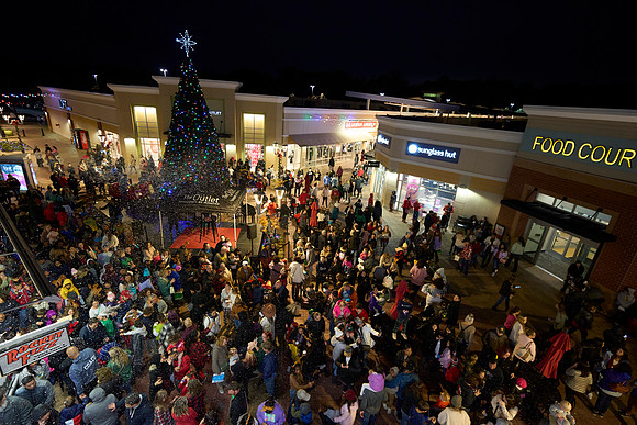 Outlets-xmas-(11-11-23)-0113