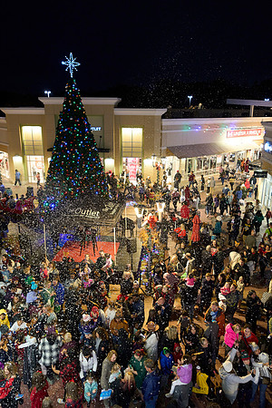Outlets-xmas-(11-11-23)-0114