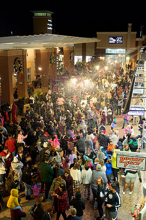 Outlets-xmas-(11-11-23)-0118