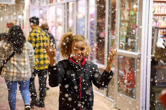 Outlets-xmas-(11-11-23)-0124