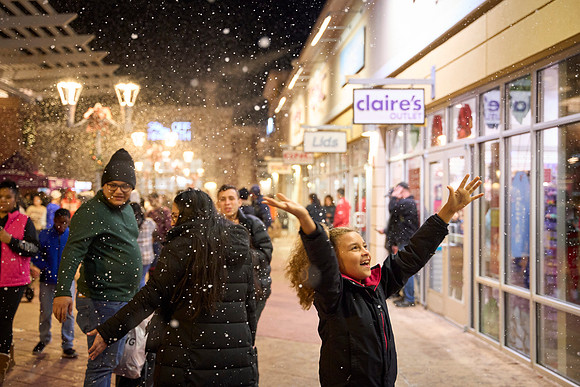 Outlets-xmas-(11-11-23)-0128