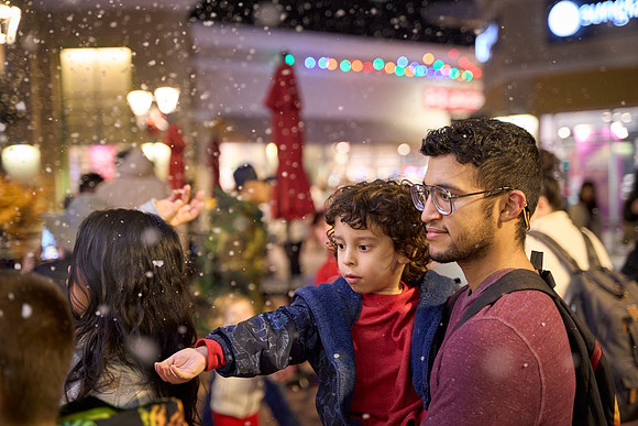 Outlets-xmas-(11-11-23)-0131