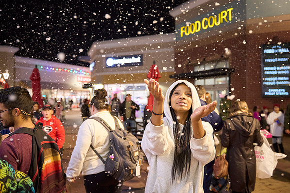 Outlets-xmas-(11-11-23)-0132