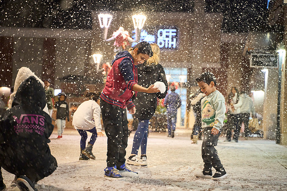 Outlets-xmas-(11-11-23)-0172