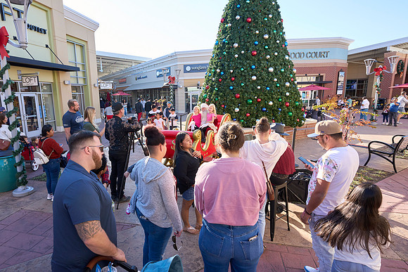 Outlets-(11-19-23)-0083