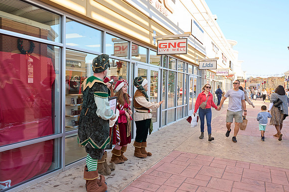 Outlets-(11-19-23)-0098