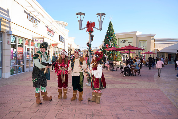Outlets-(11-19-23)-0107