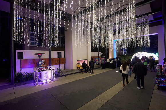 JLL-xmas-(12-10-23)-0101