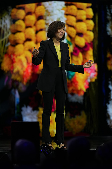 BOB08869